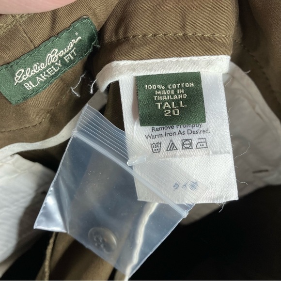 NWT Eddie Bauer Blakely fit pants brown size 20 tall - Picture 7 of 7